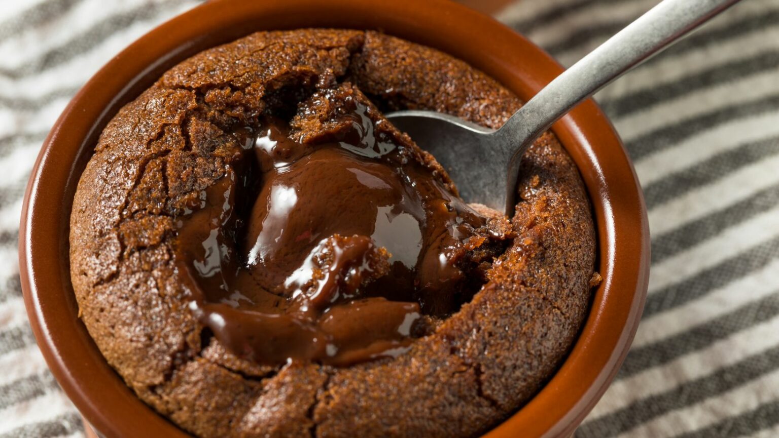 How do you reheat Chili's Molten Lava Cake? - JustALittleBite