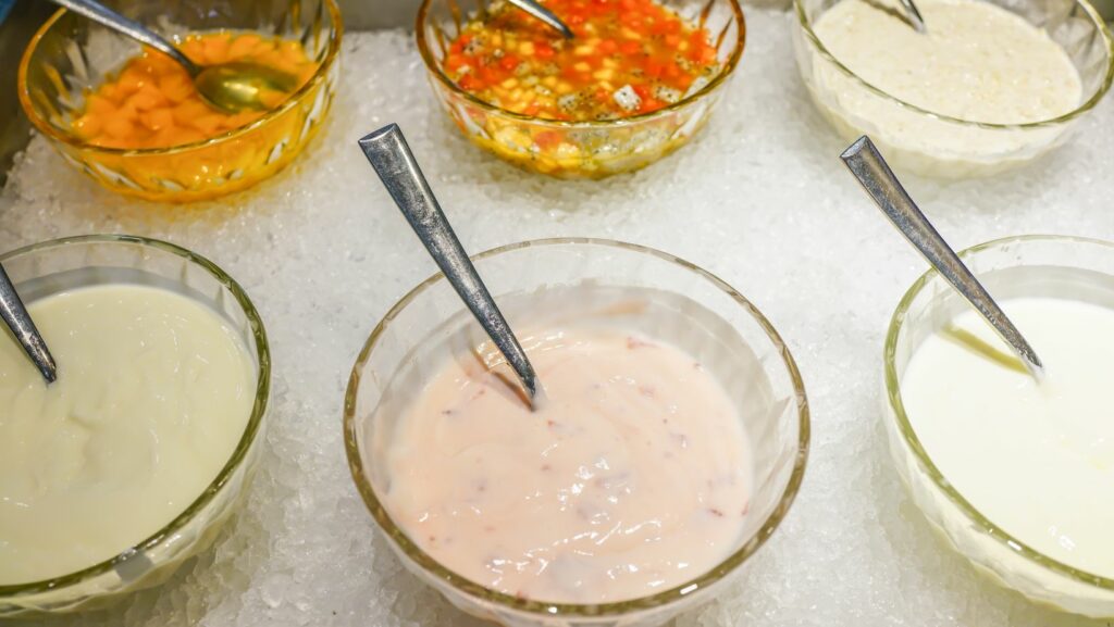 How long can you keep salad dressing after expiration date