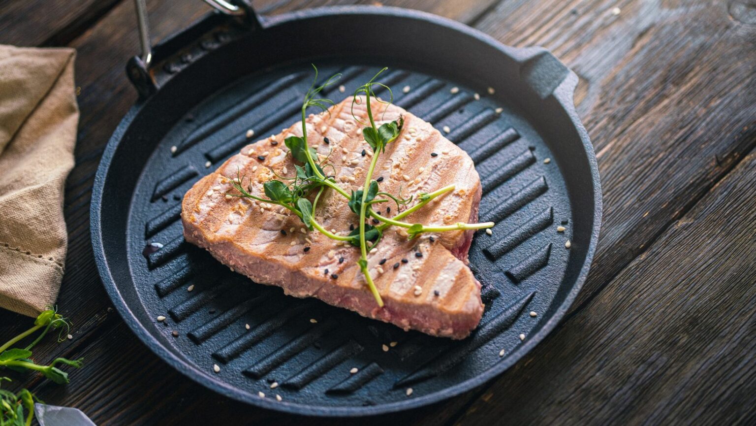 what-temperature-should-tuna-steaks-be-cooked-to-justalittlebite